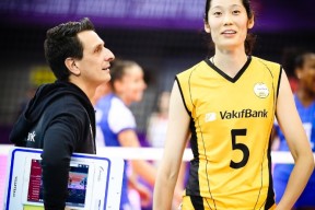 爱游戏中国体育-摩纳哥训练开放日，冲刺阶段遗憾出局引欢呼，英超在即，更衣室氛围转暖(摩纳哥足球俱乐部官网)